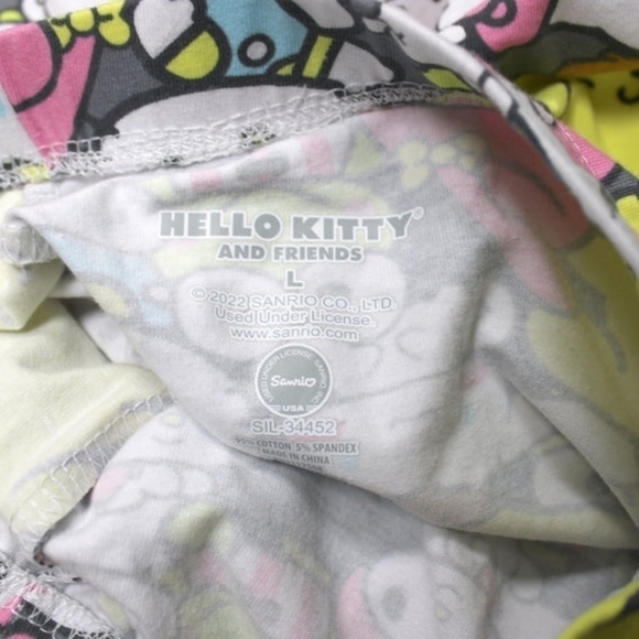 Sanrio Hello Kitty and Friends High Waisted Flare Leggings - Picture 4 of 6